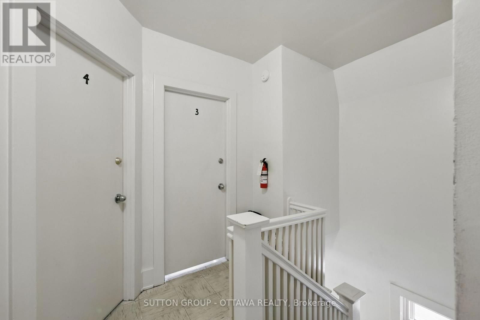 265 PARKDALE AVENUE Image 24