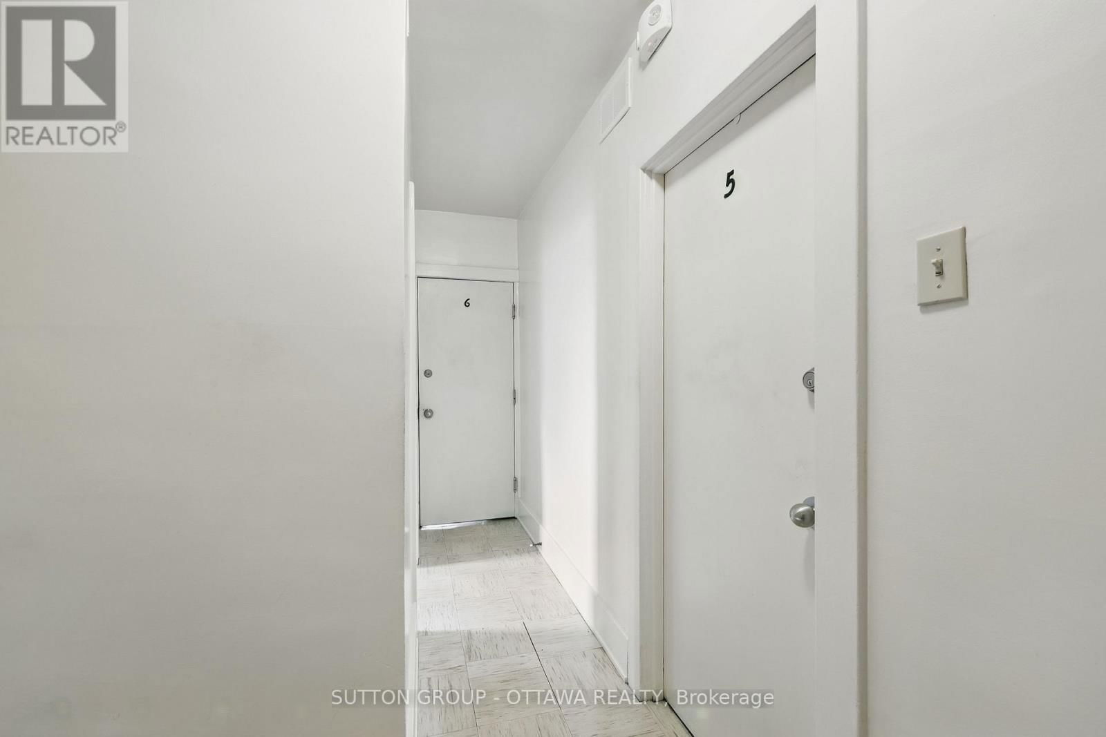 265 PARKDALE AVENUE Image 25