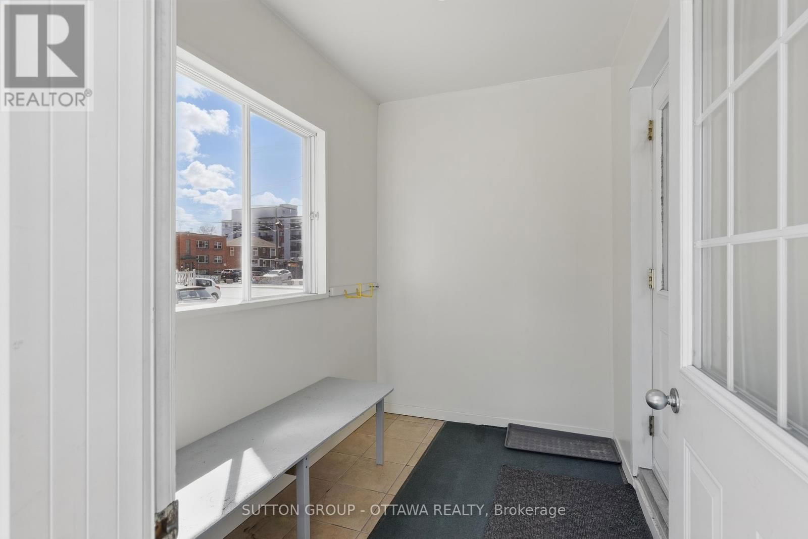 265 PARKDALE AVENUE Image 6