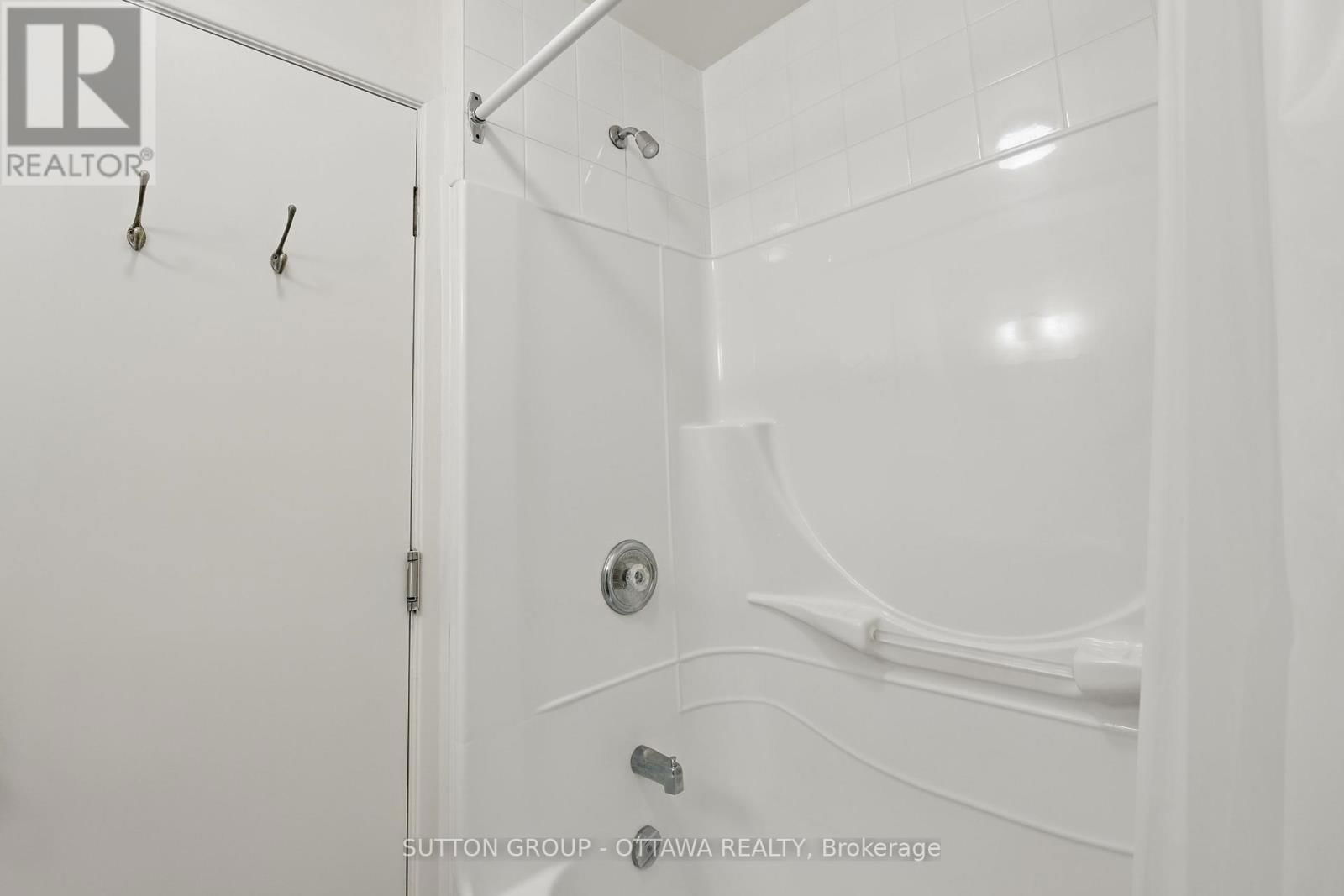 265 PARKDALE AVENUE Image 9