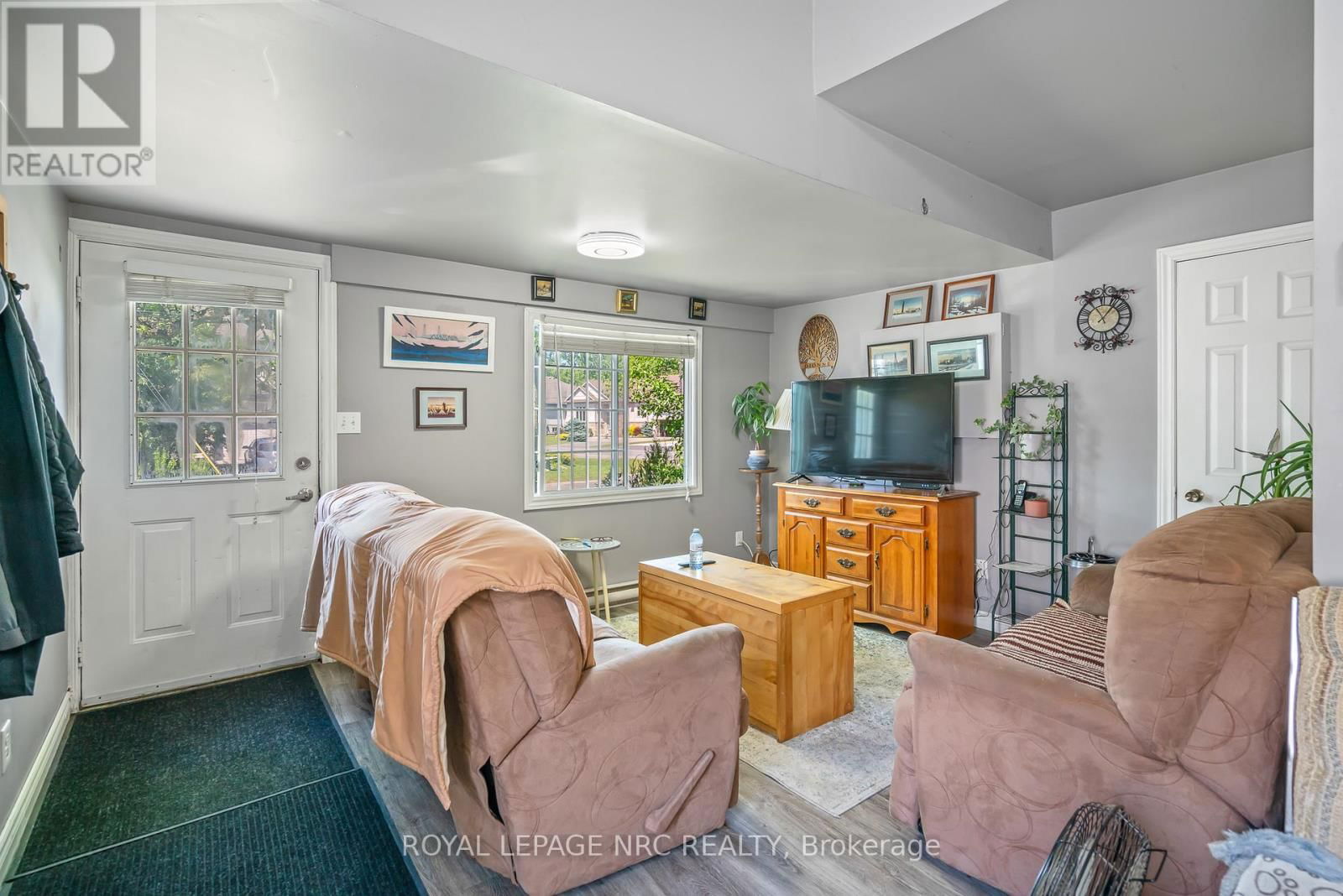 132 ALBERT STREET Image 17