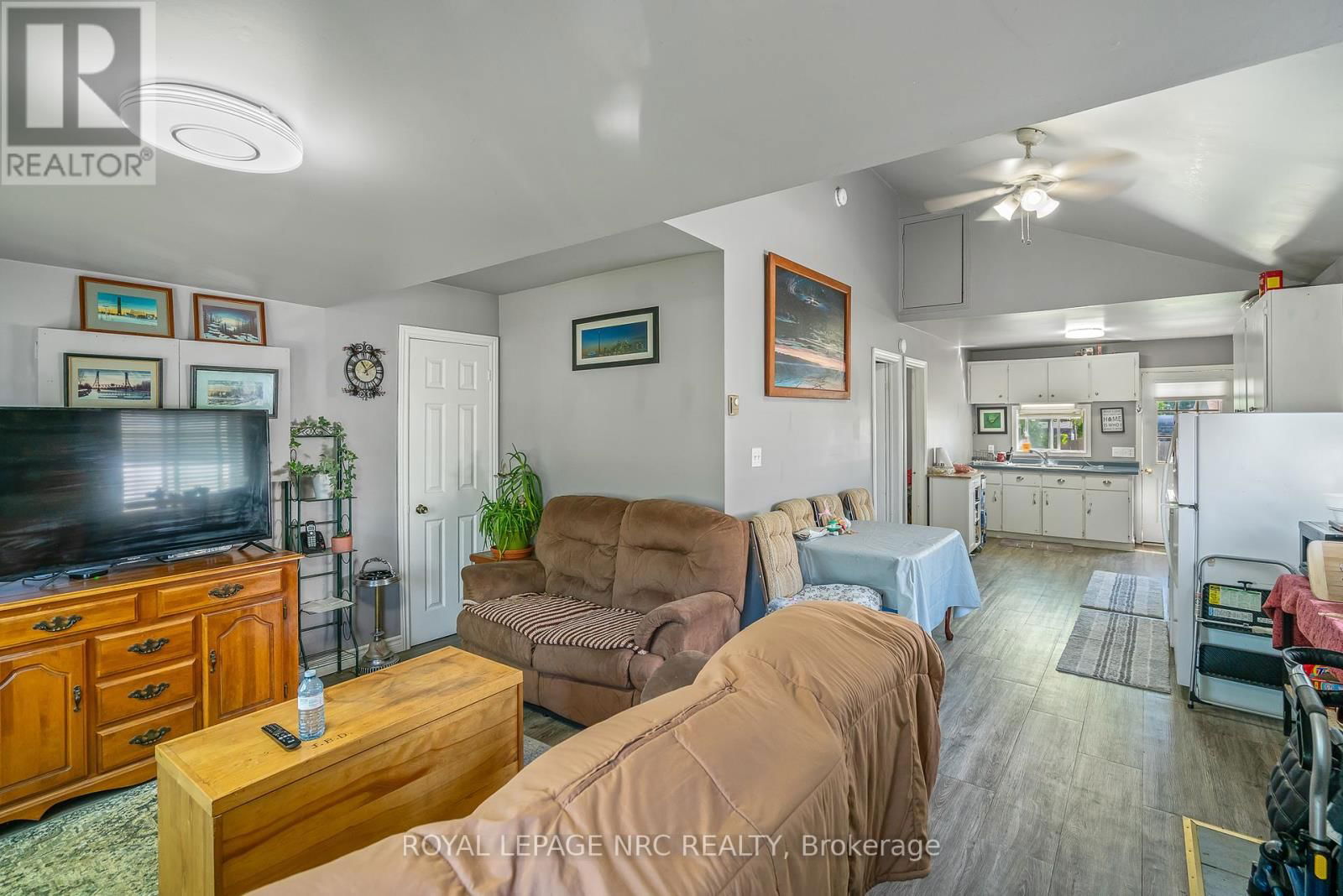 132 ALBERT STREET Image 19