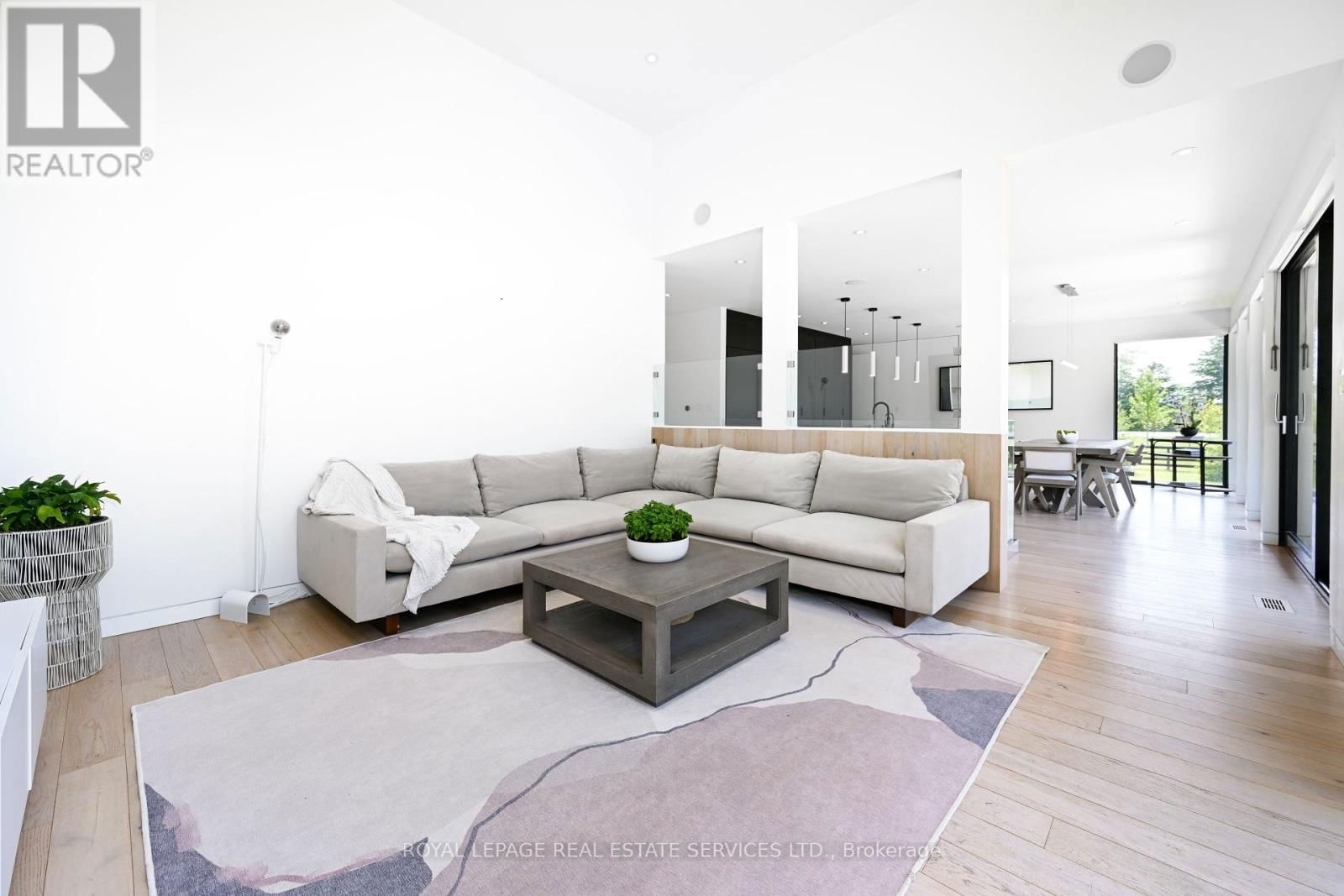 5542 WINSTON CHURCHILL BOULEVARD Image 16