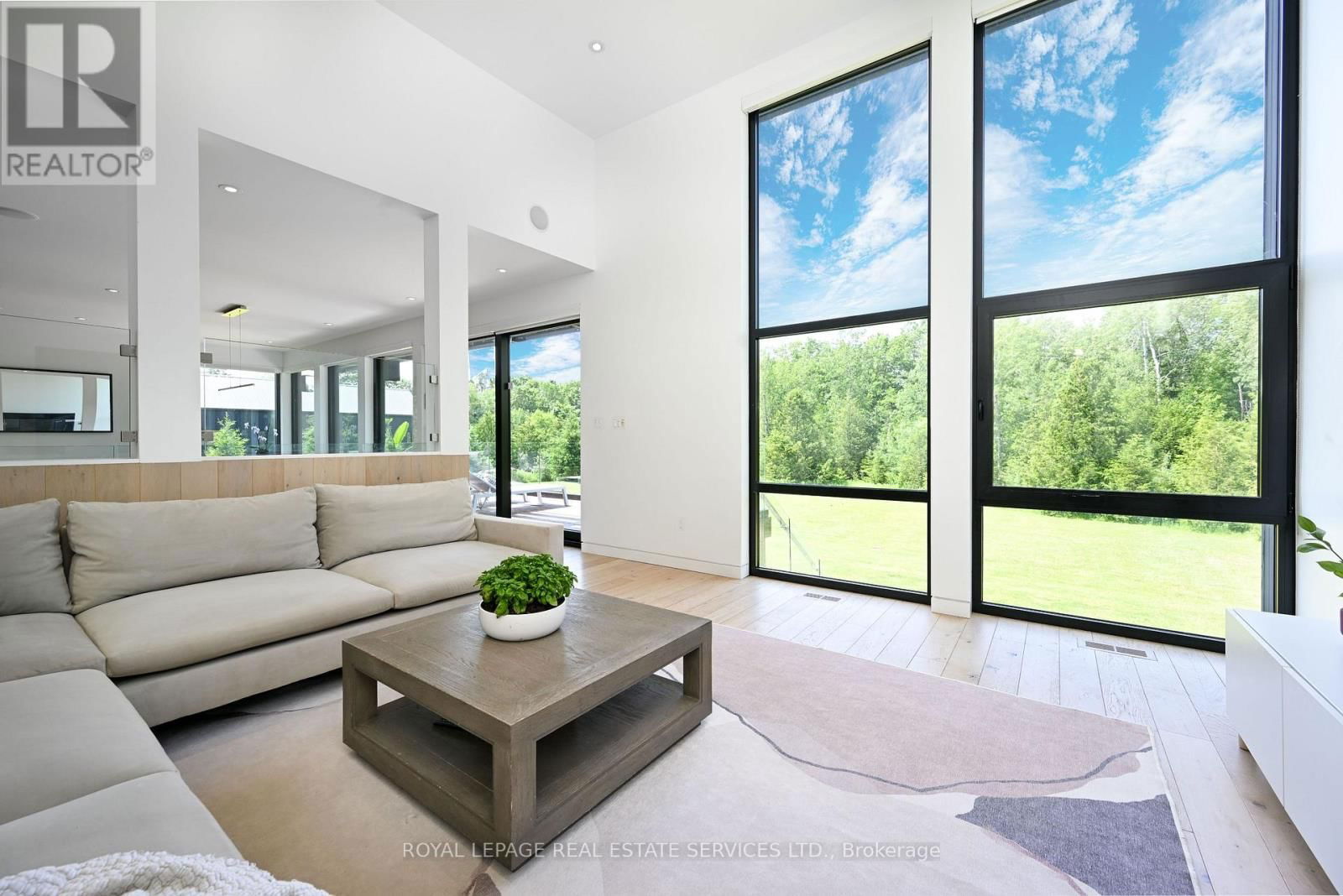 5542 WINSTON CHURCHILL BOULEVARD Image 17