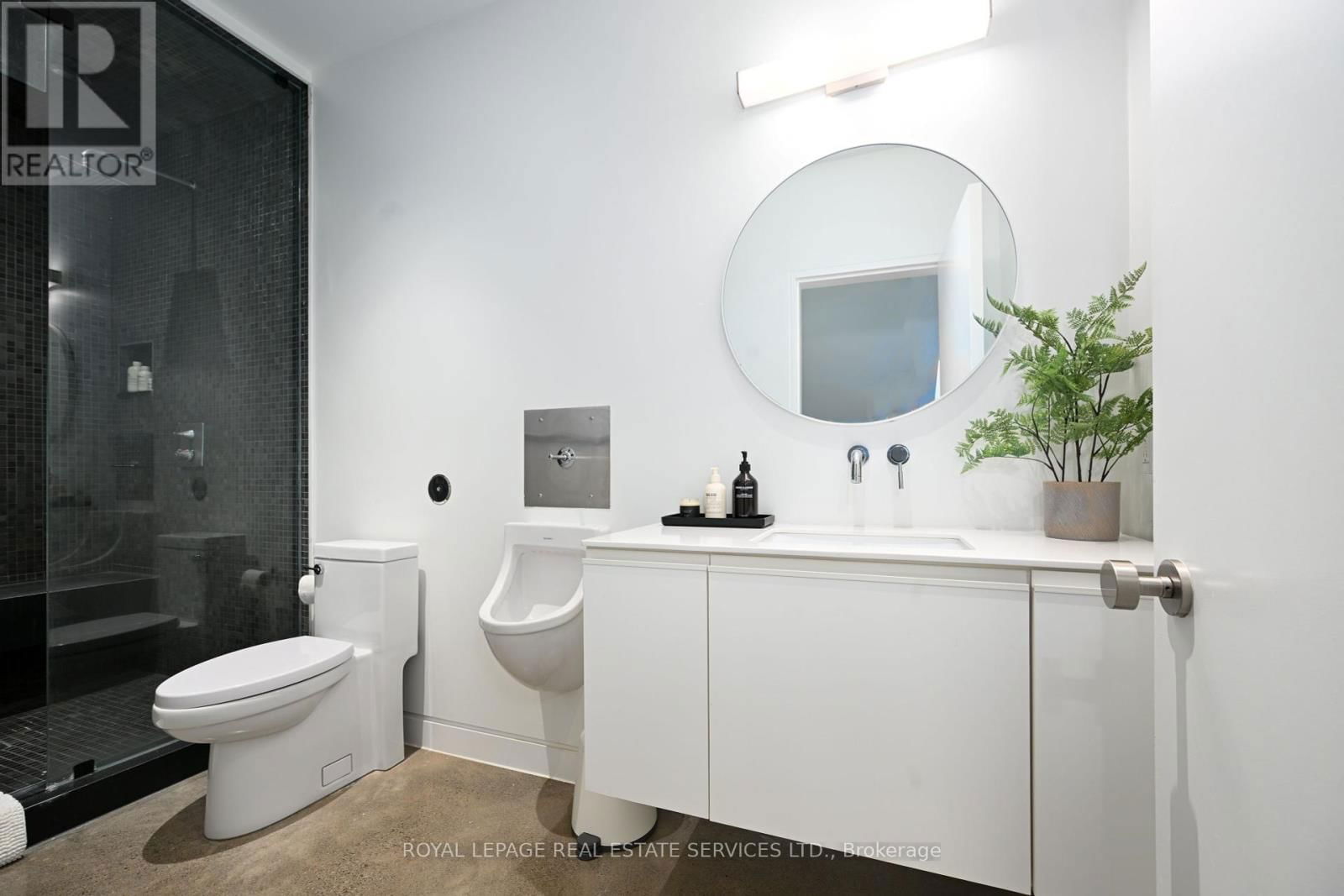 5542 WINSTON CHURCHILL BOULEVARD Image 36