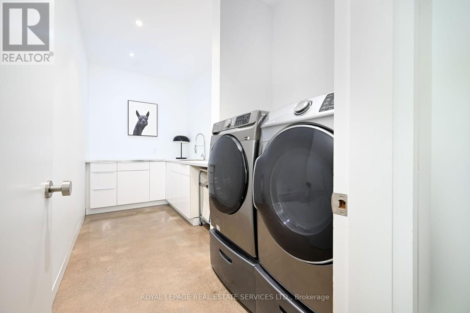 5542 WINSTON CHURCHILL BOULEVARD Image 38