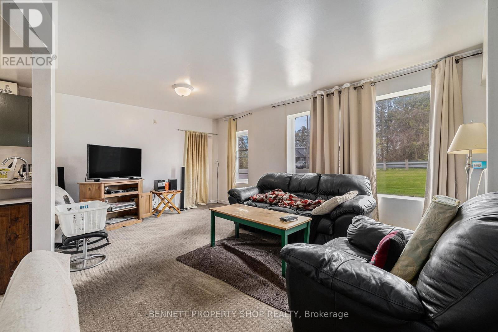 6763 RIDEAU VALLEY DRIVE SOUTH Image 12