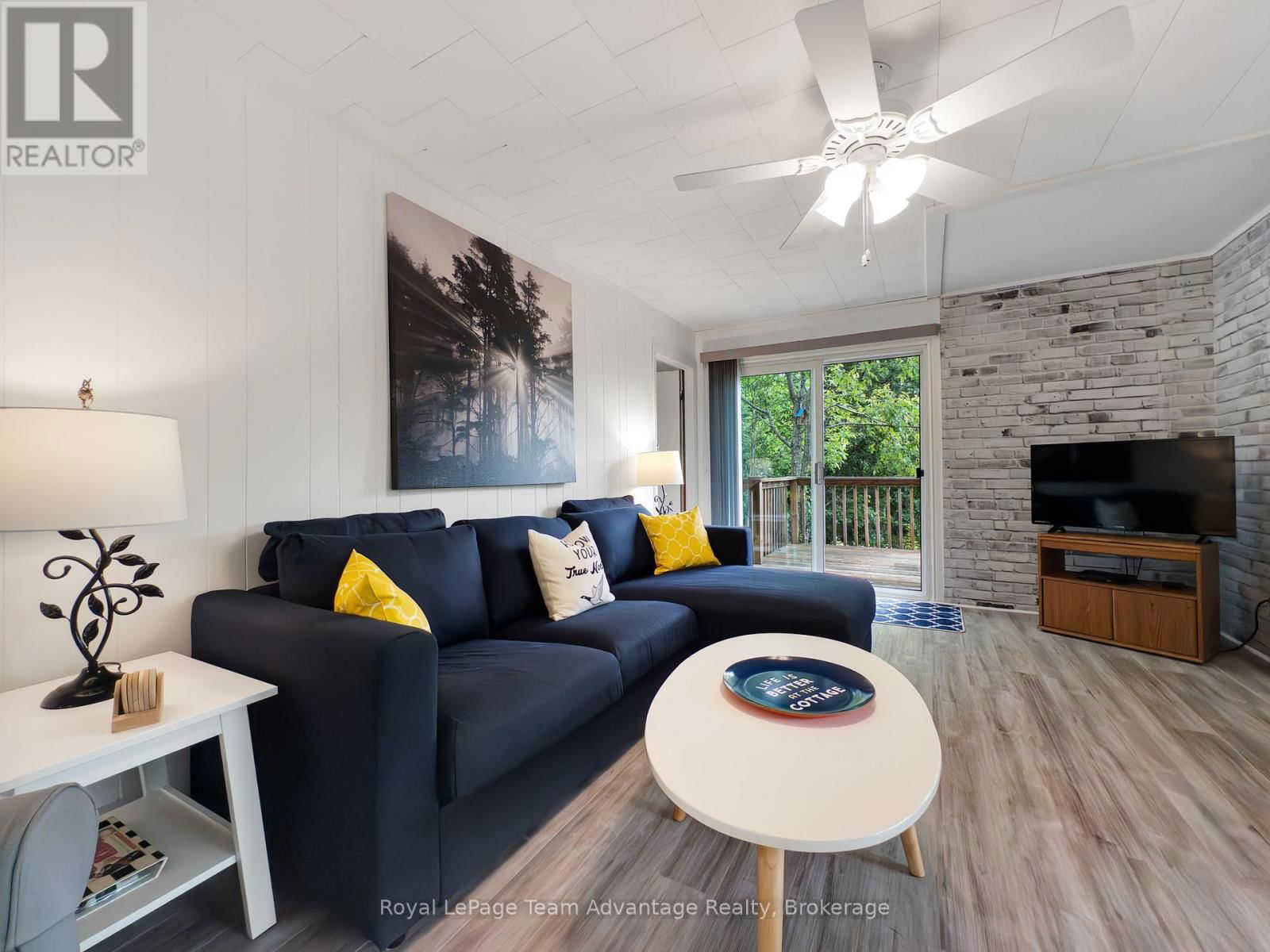 35 MARLYN DRIVE Image 16