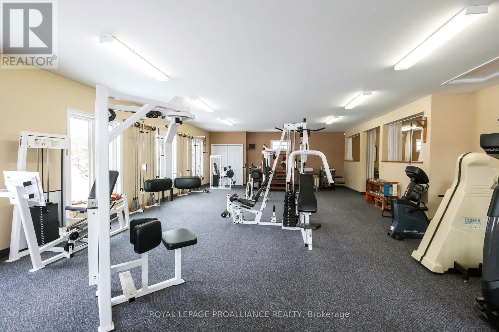 320 SIDNEY STREET Image 14