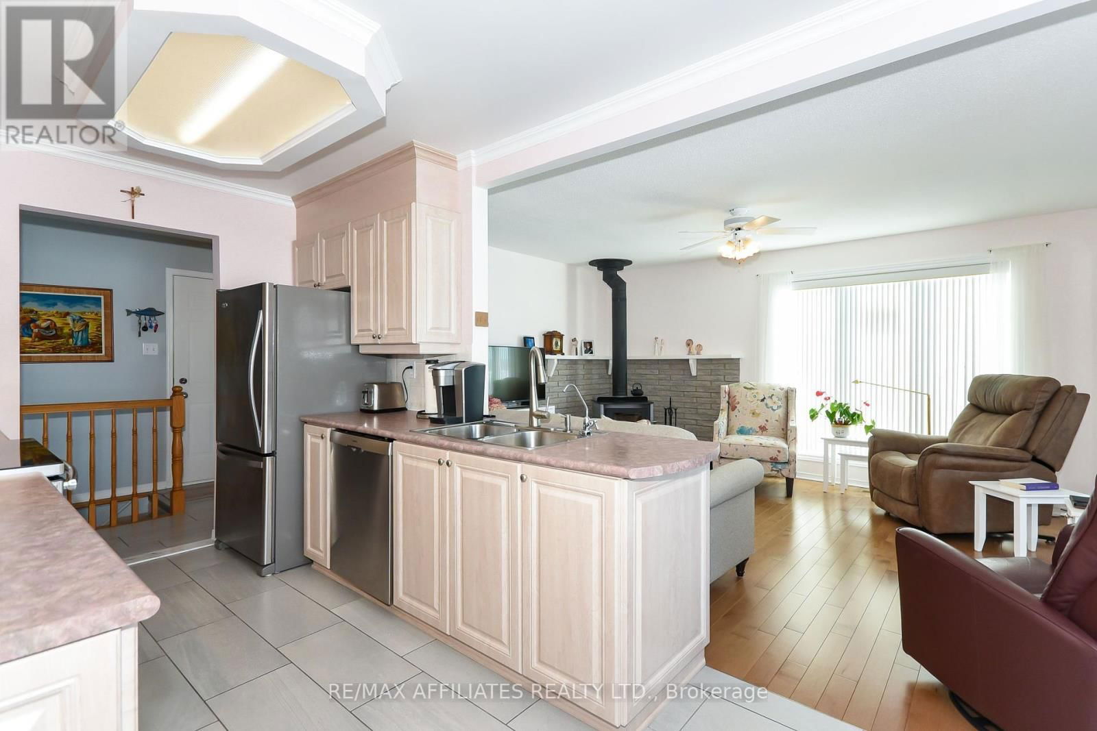 340 WILSON ROAD Image 12