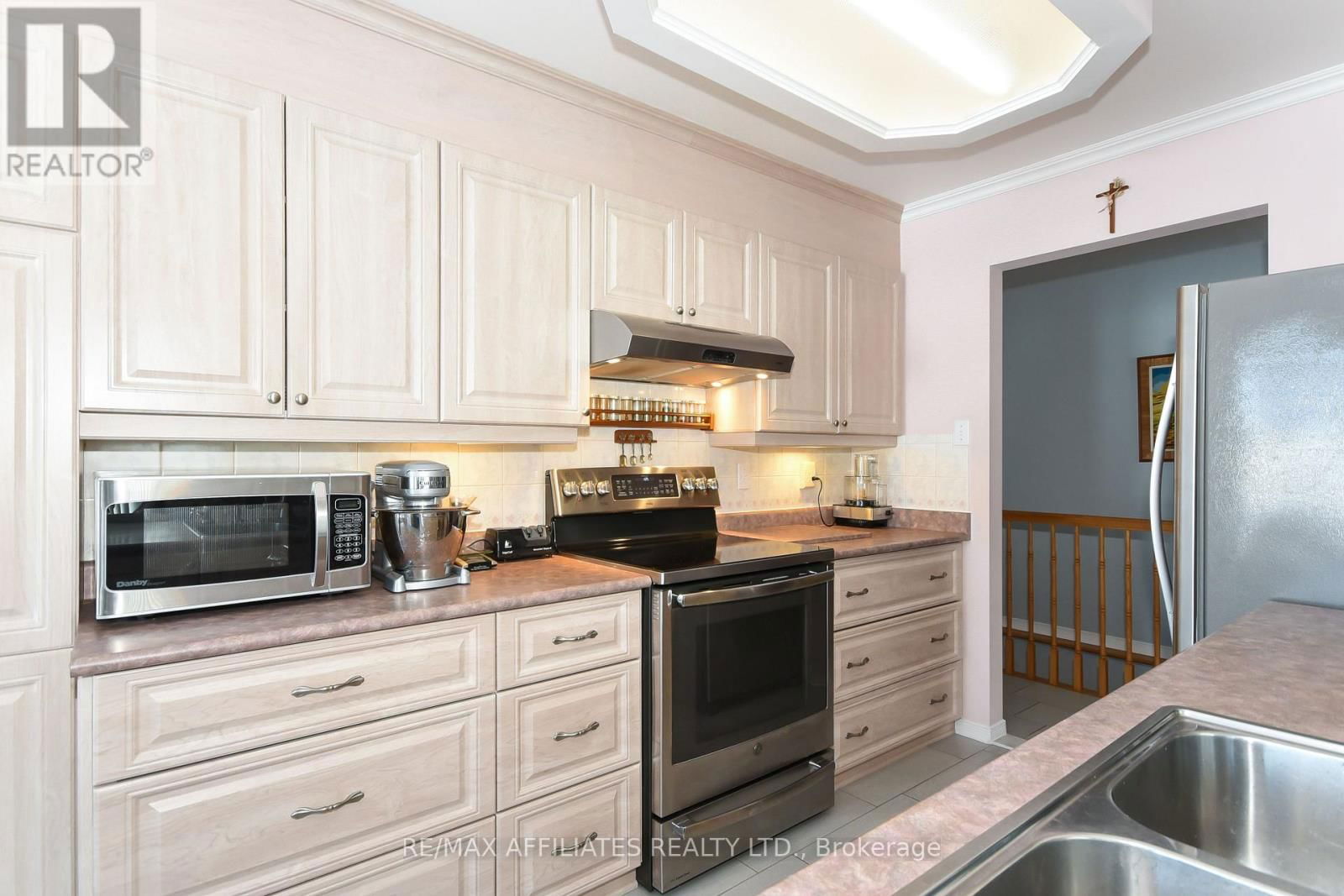 340 WILSON ROAD Image 15