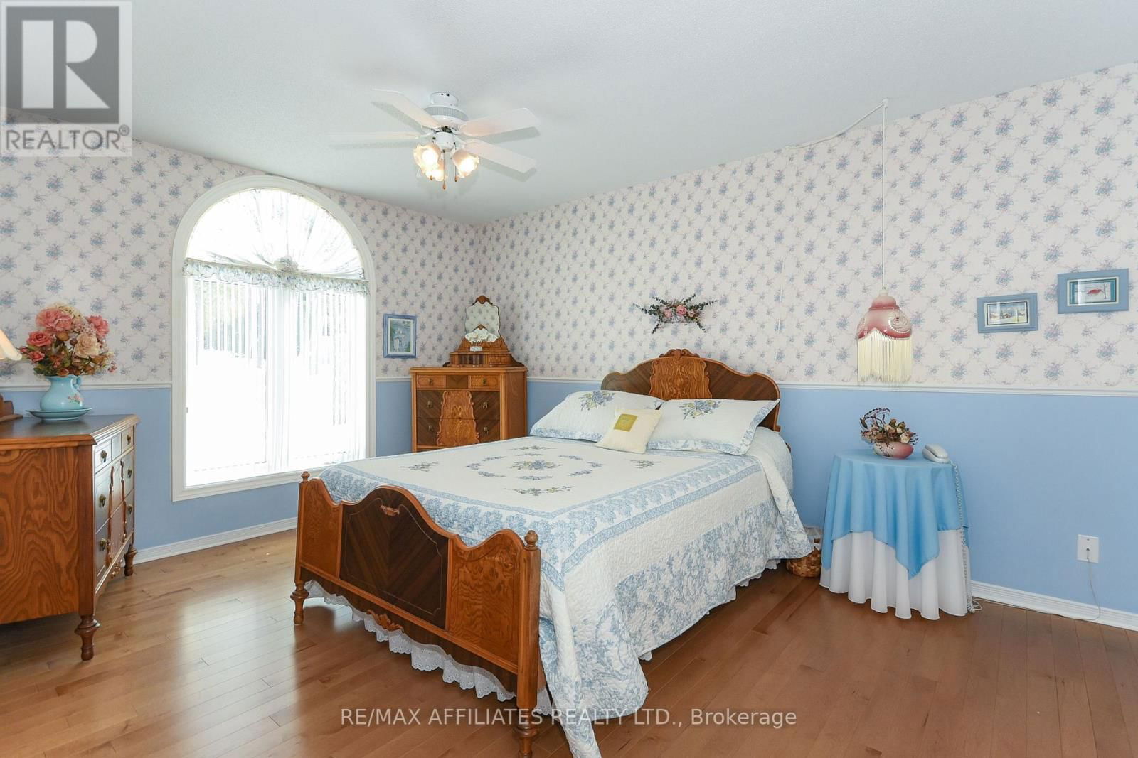 340 WILSON ROAD Image 17