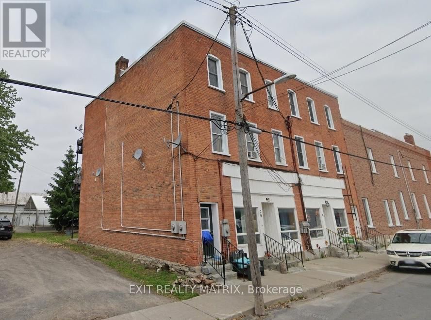 22 UNION STREET Image 1