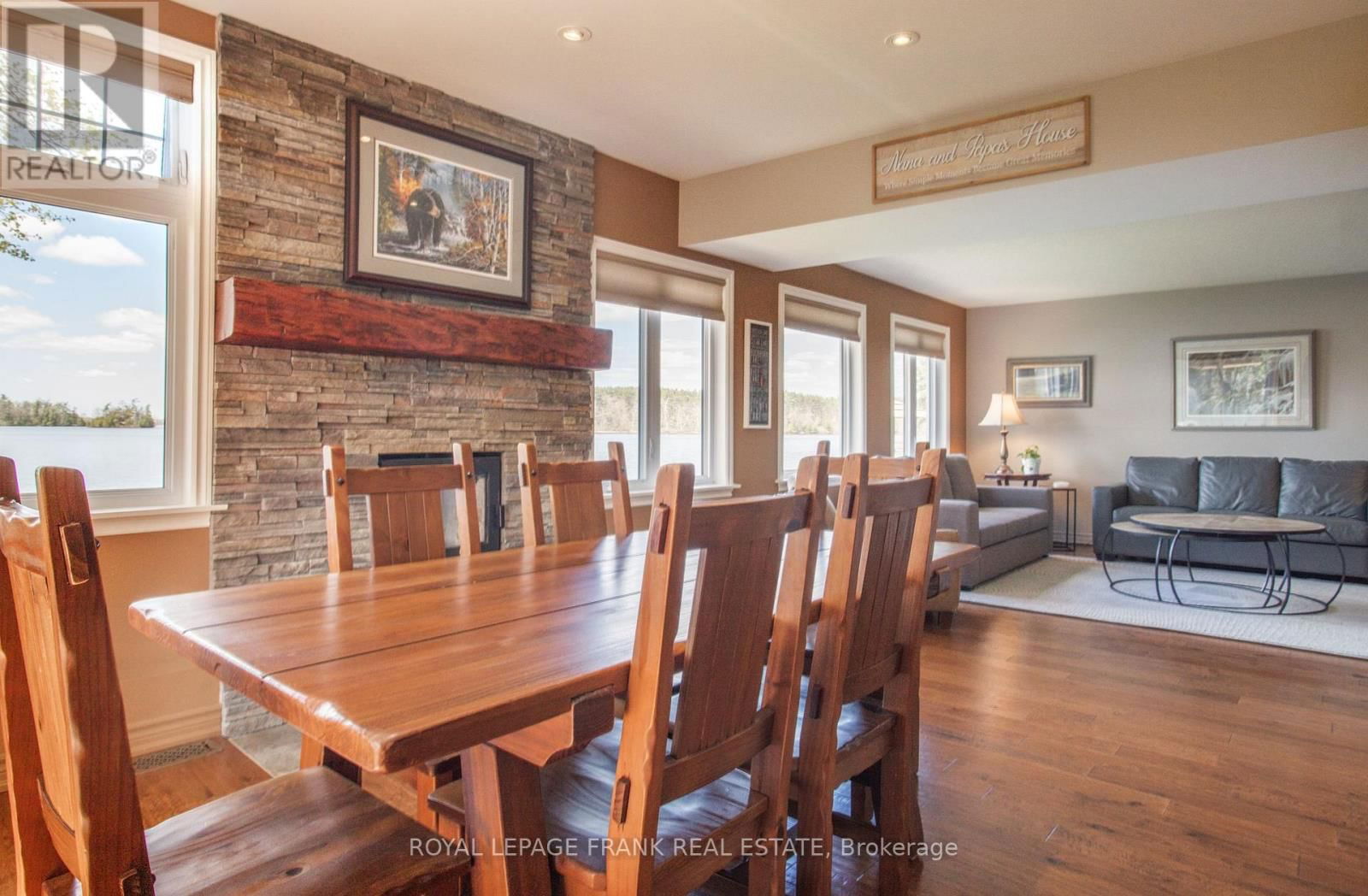 11 EDGEWATER DRIVE Image 17