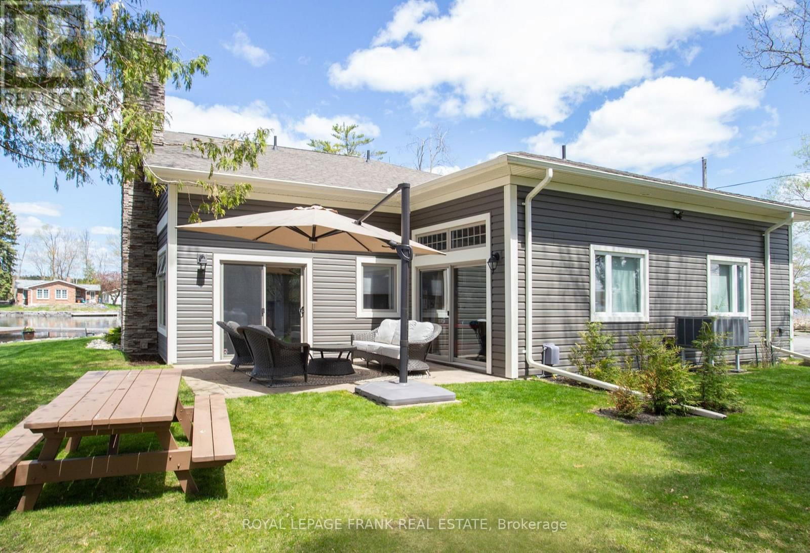 11 EDGEWATER DRIVE Image 44