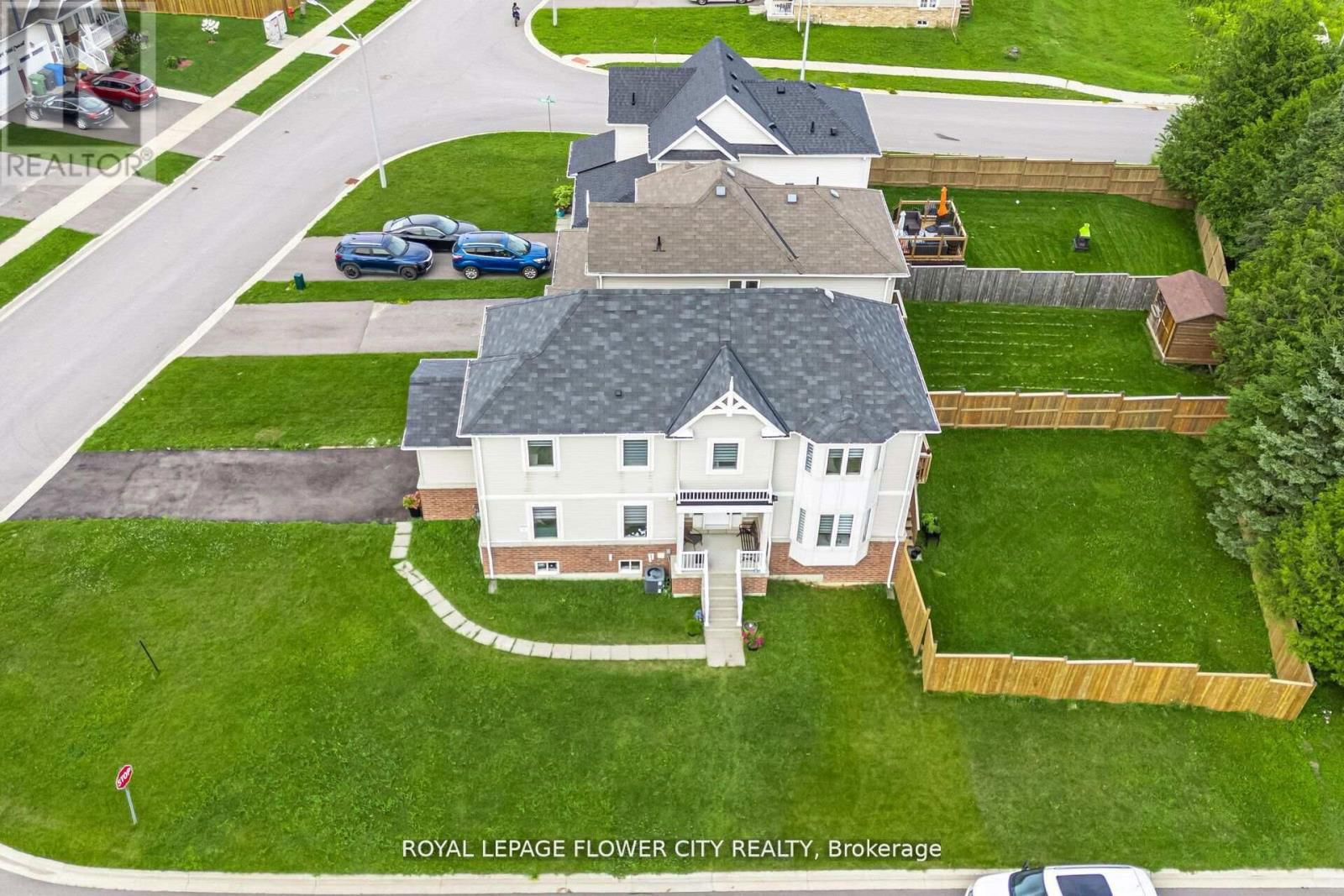 89 TODD CRESCENT Image 2