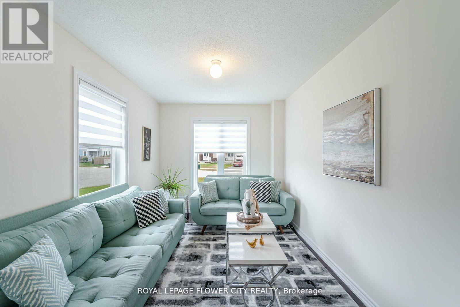 89 TODD CRESCENT Image 20