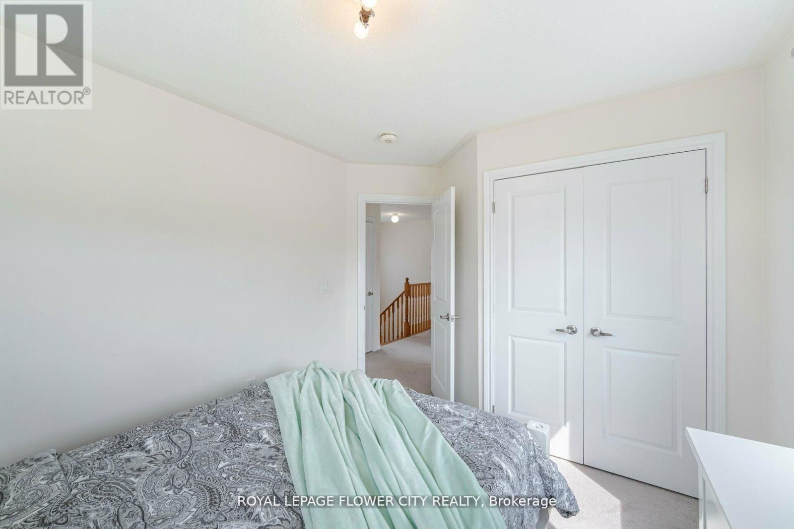 89 TODD CRESCENT Image 29