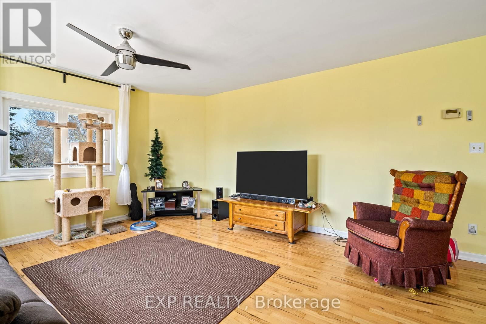 13445 LOYALIST PARKWAY Image 26