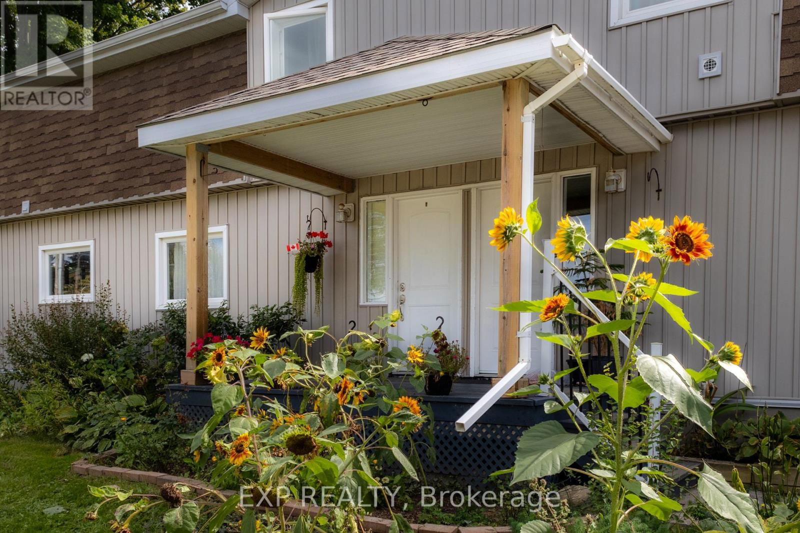 13445 LOYALIST PARKWAY Image 3