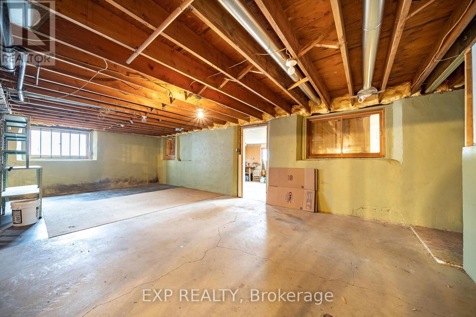 13445 LOYALIST PARKWAY Image 38