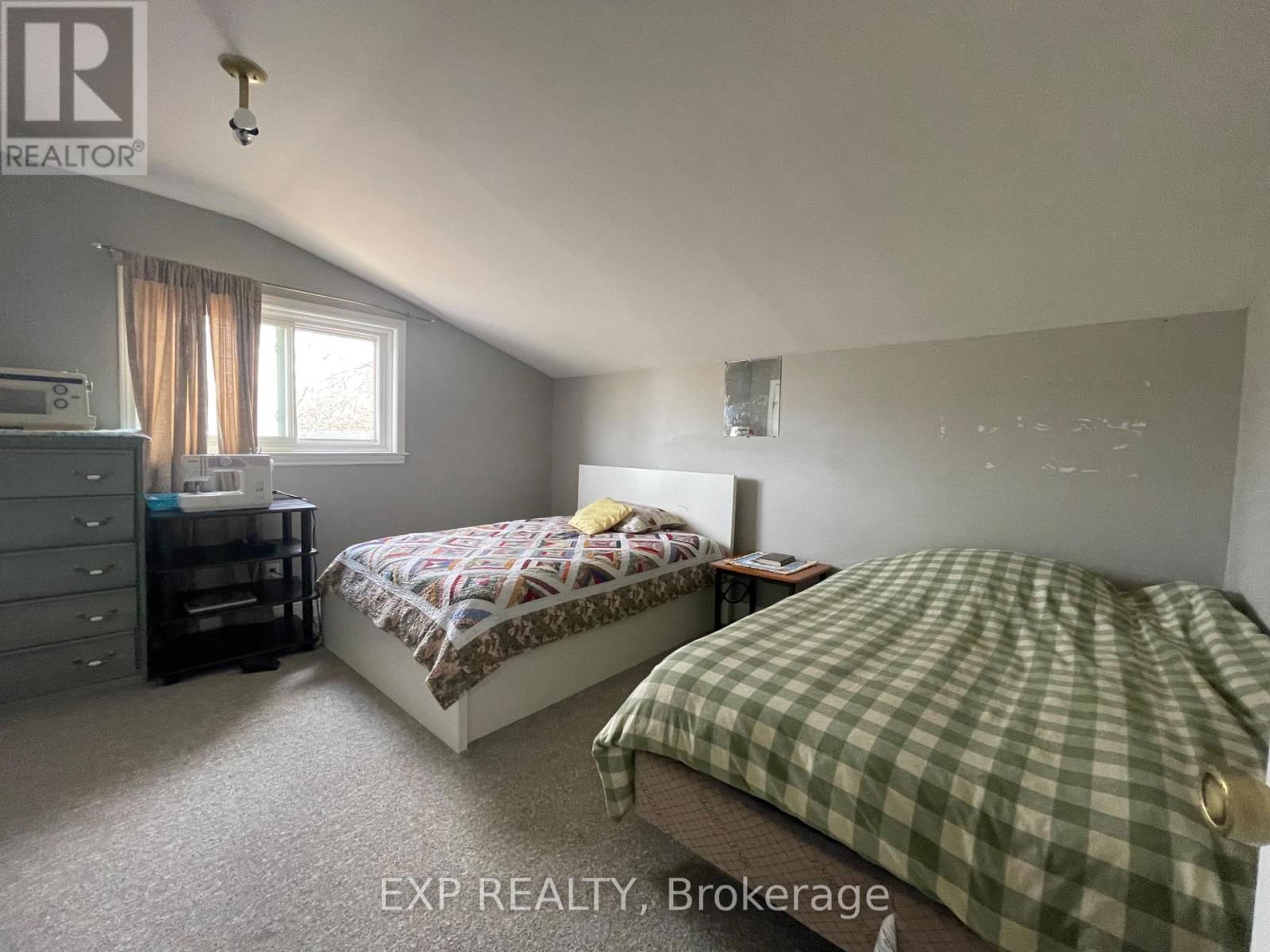 13445 LOYALIST PARKWAY Image 43