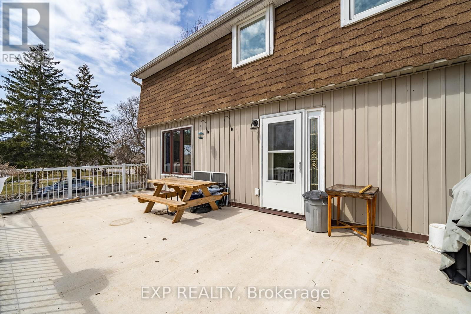 13445 LOYALIST PARKWAY Image 7