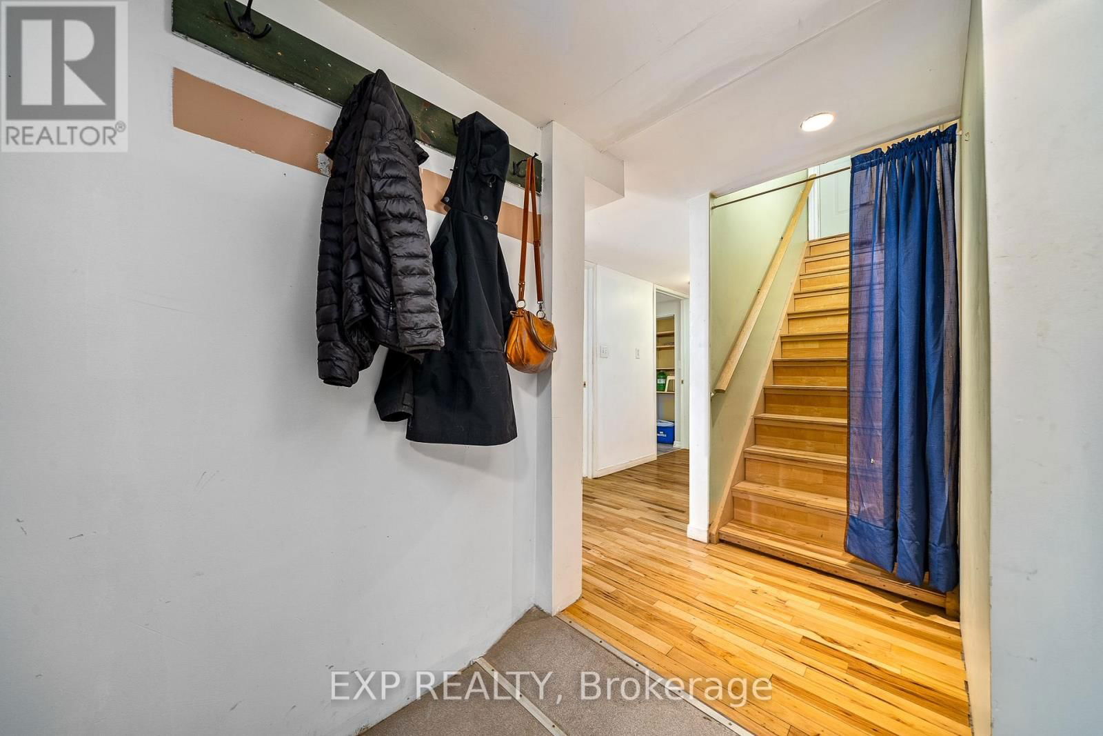 13445 LOYALIST PARKWAY Image 9