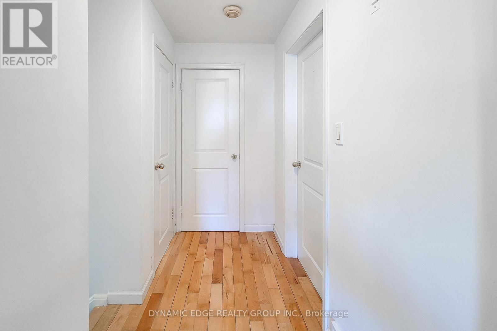 100 MOUNTAIN AVENUE NORTH Image 23