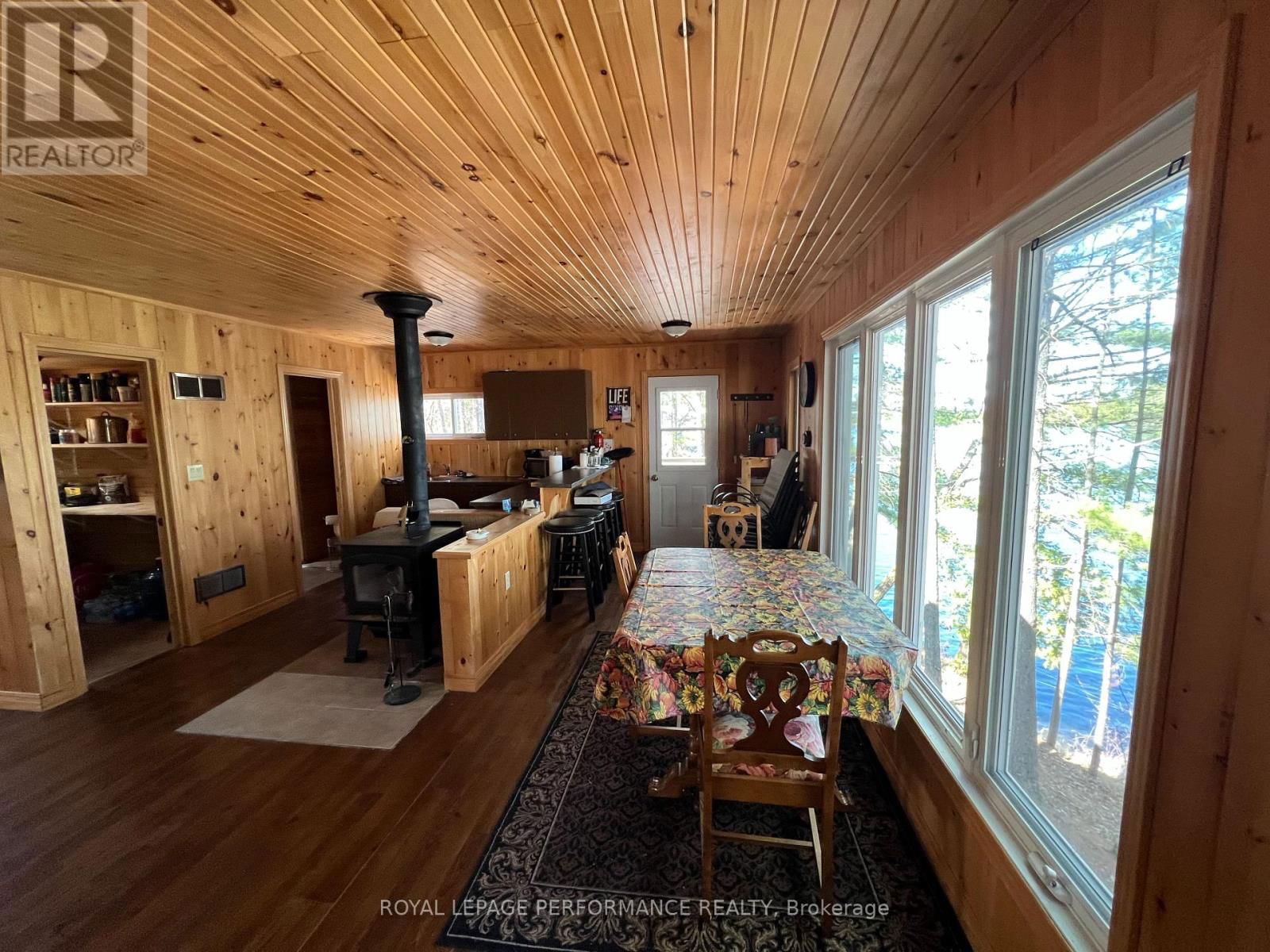 319 BAYVIEW LODGE ROAD Image 11