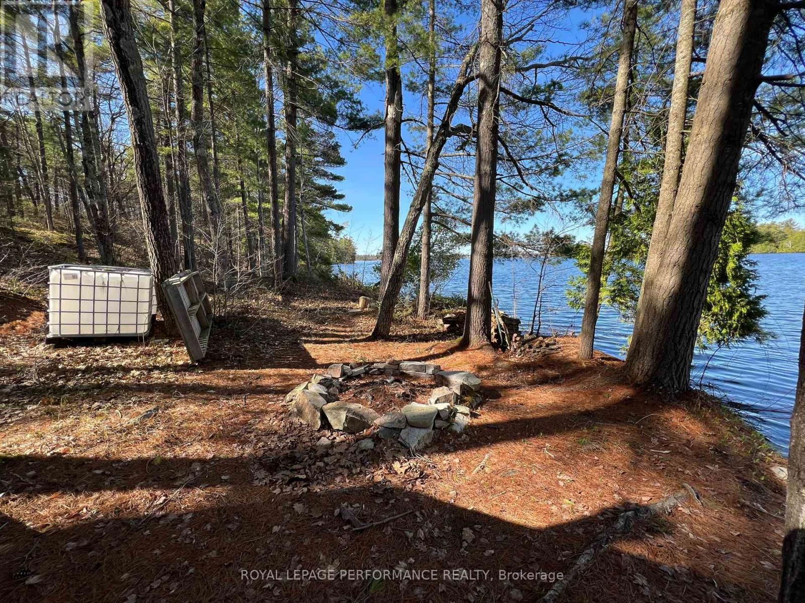 319 BAYVIEW LODGE ROAD Image 35