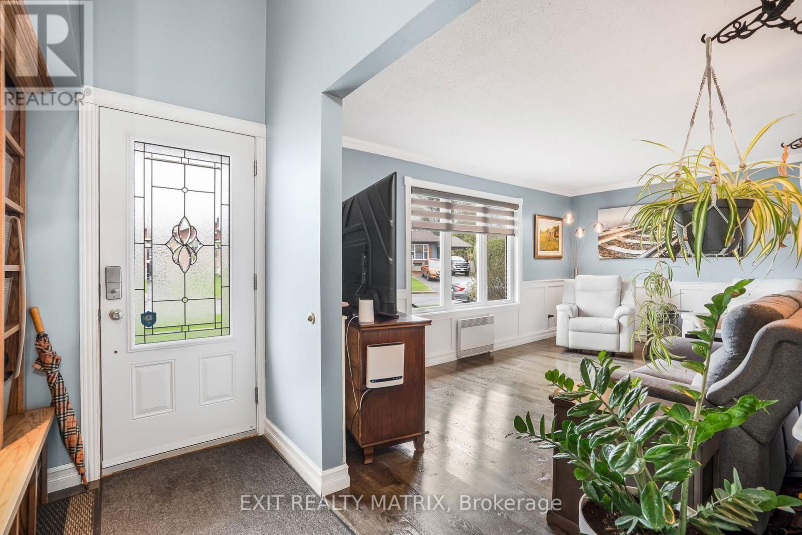 510 PARISIEN STREET Image 4