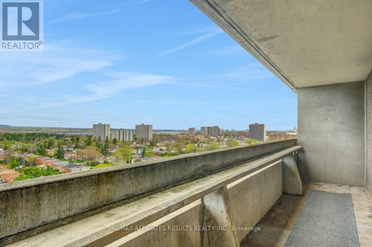 1002 - 415 GREENVIEW AVENUE Image 31
