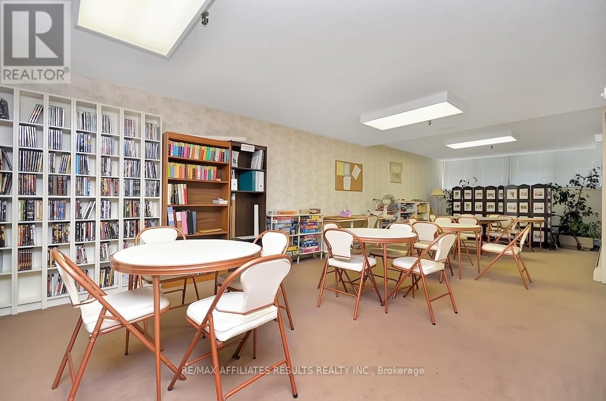 1002 - 415 GREENVIEW AVENUE Image 41
