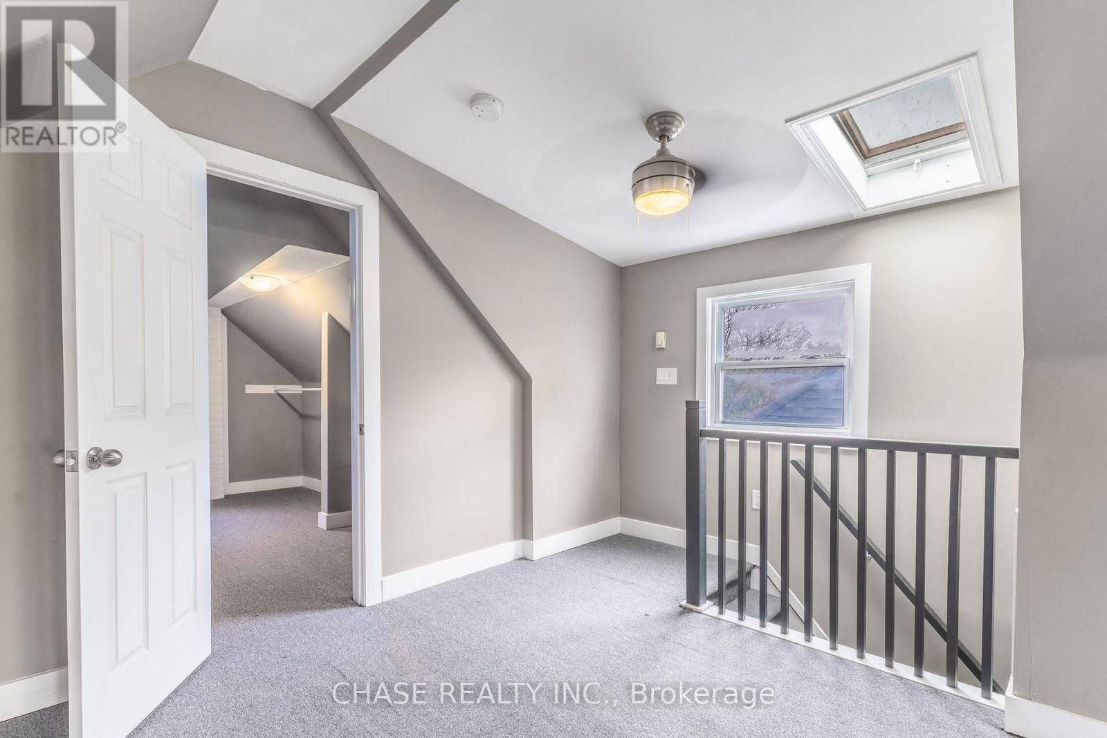 86 SMITH AVENUE Image 25