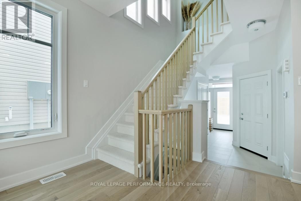 713 CAP DIAMANT WAY Image 6