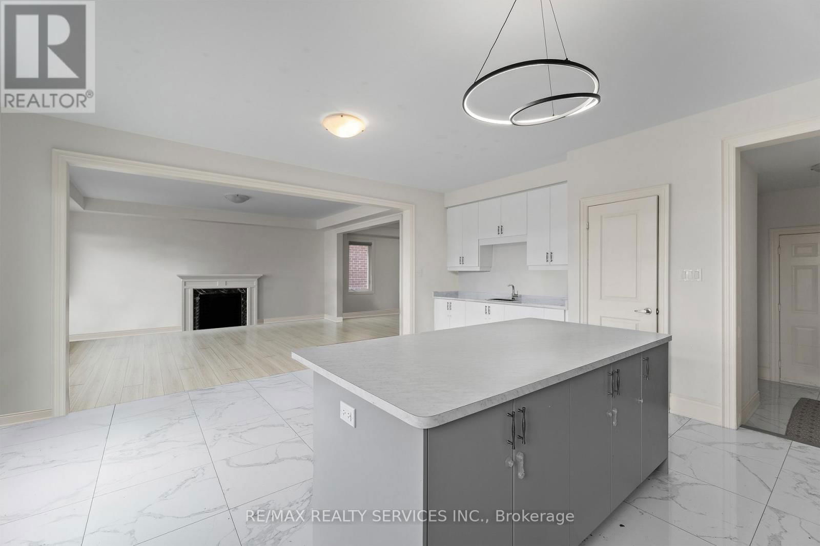 229 AGRO STREET Image 20