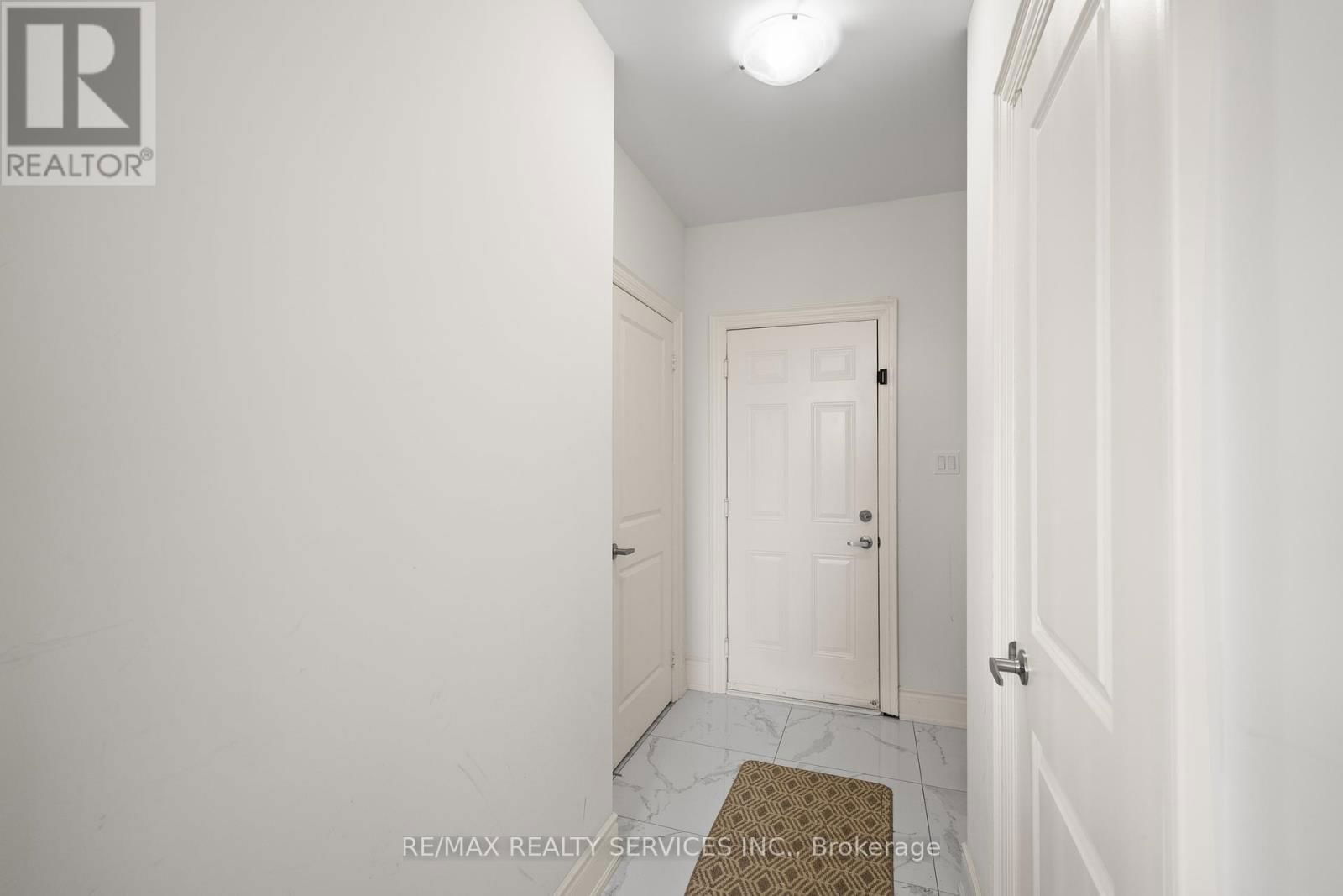 229 AGRO STREET Image 21
