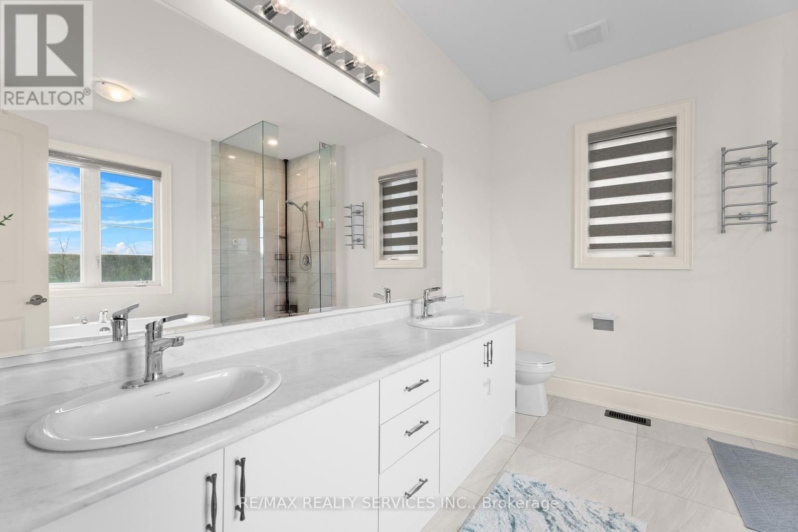229 AGRO STREET Image 33