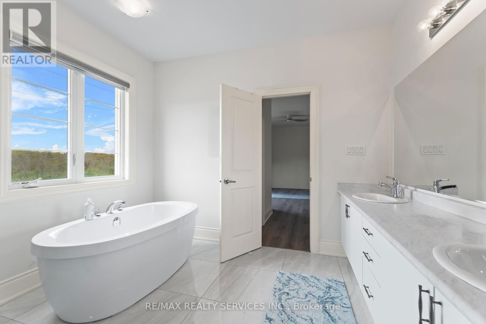 229 AGRO STREET Image 34