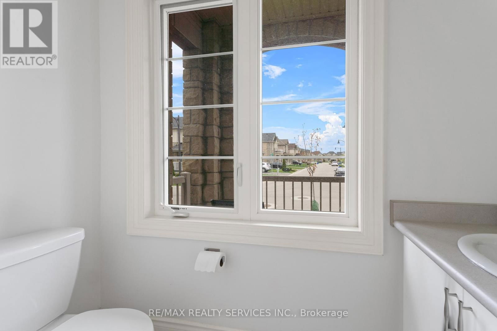229 AGRO STREET Image 43