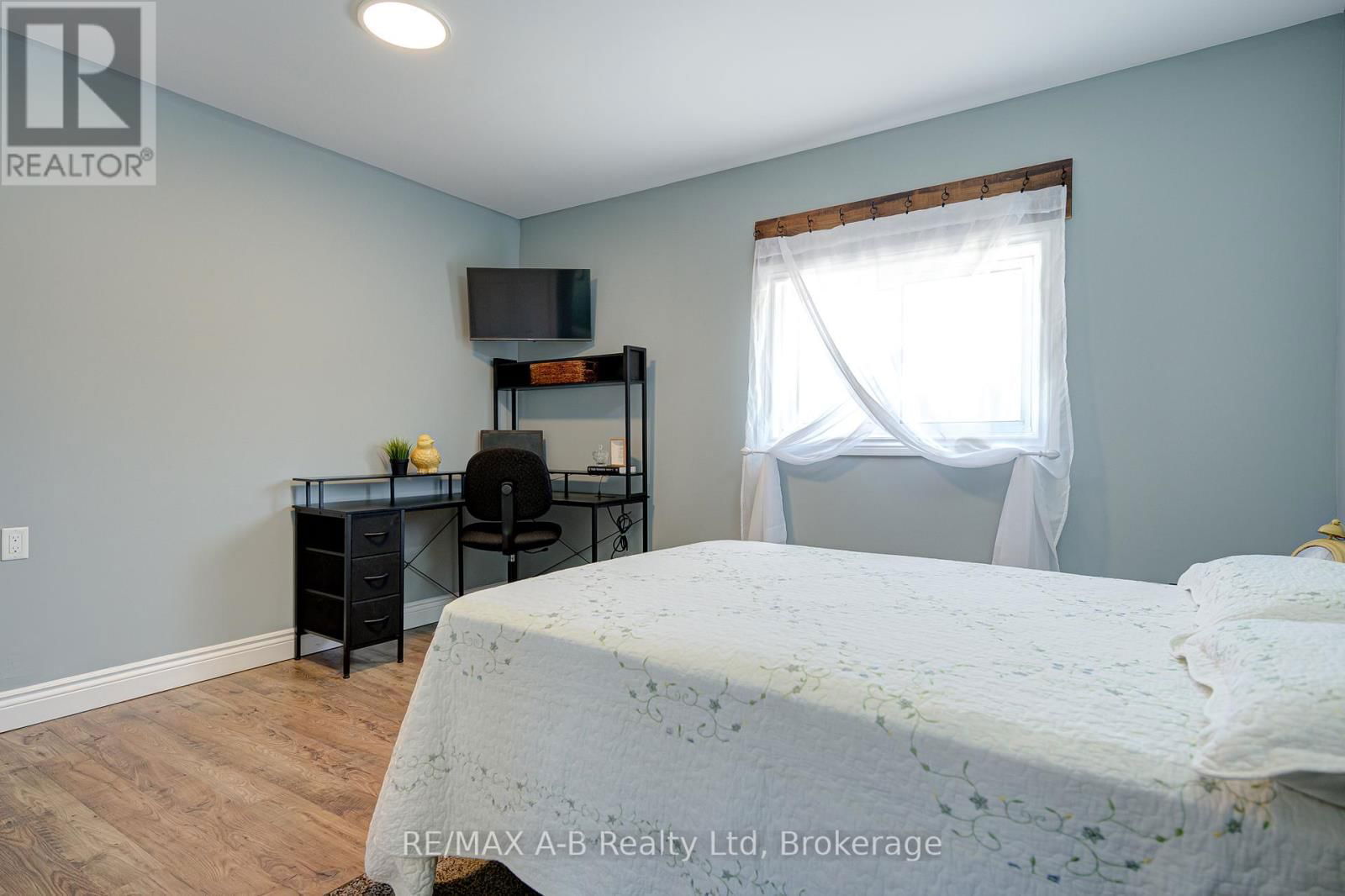 3963 ROAD 111 Image 21