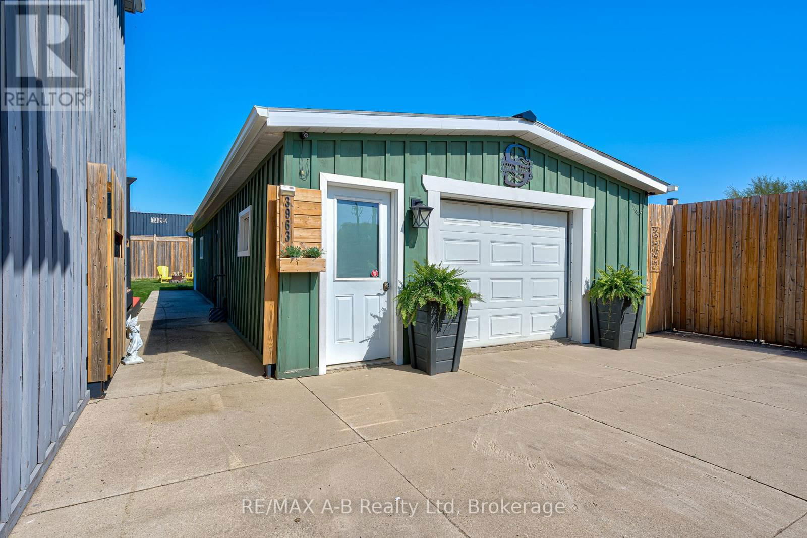3963 ROAD 111 Image 42