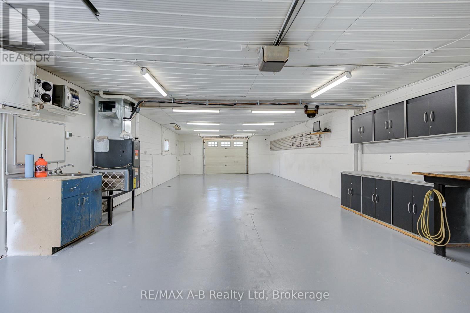 3963 ROAD 111 Image 44
