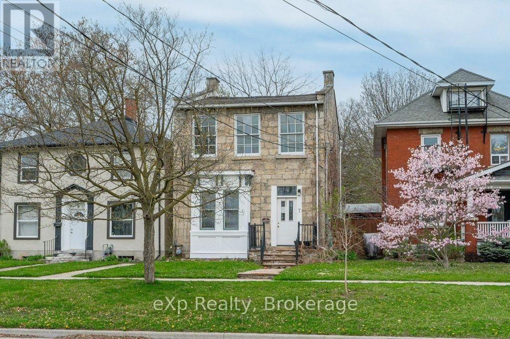 7 WATERLOO AVENUE Image 1