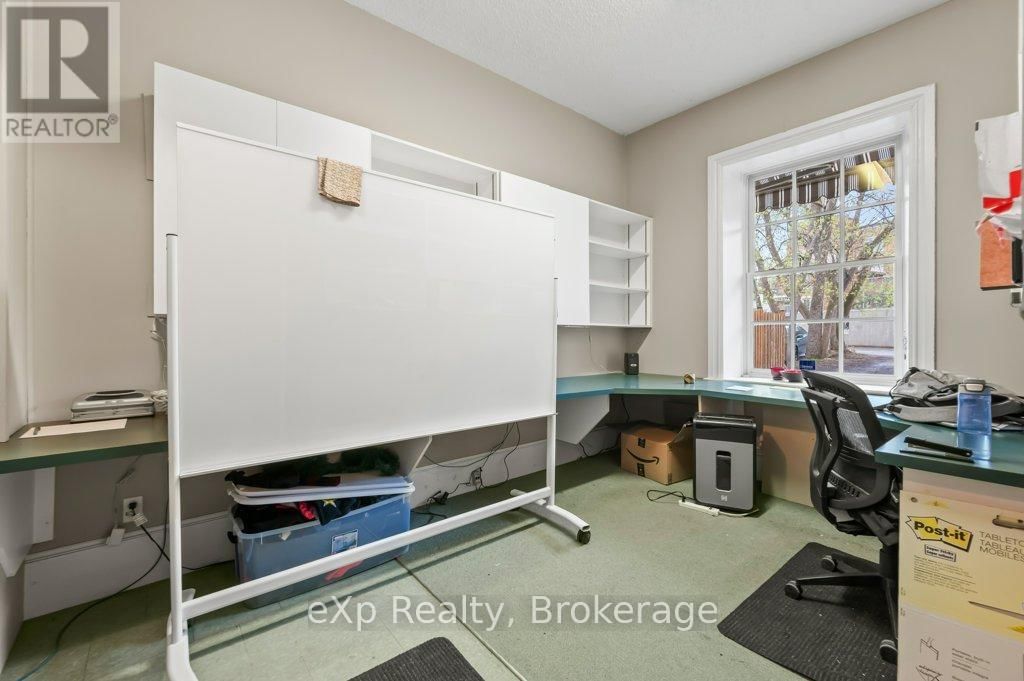 7 WATERLOO AVENUE Image 16