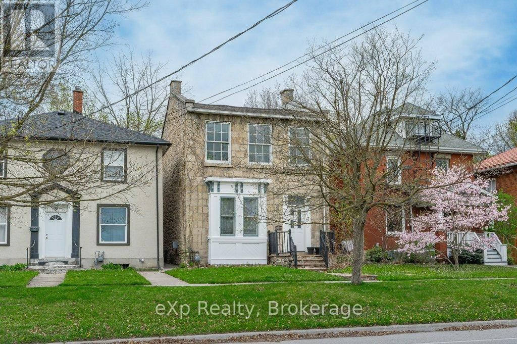 7 WATERLOO AVENUE Image 2