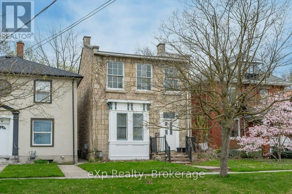 7 WATERLOO AVENUE Image 3
