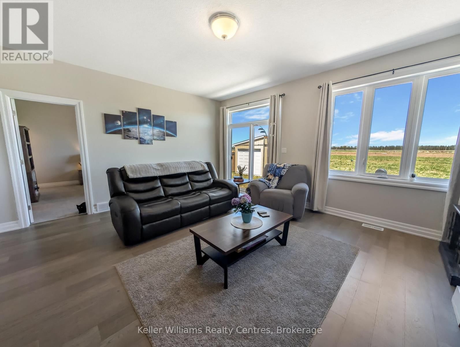 443 MARY ROSE AVENUE Image 19