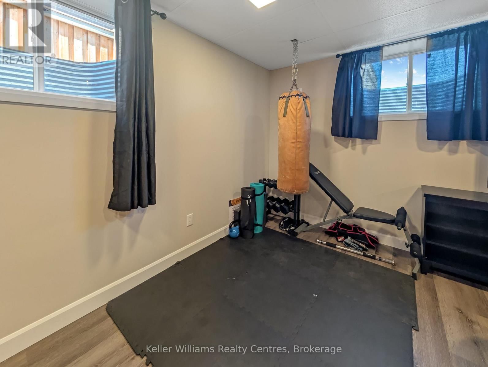 443 MARY ROSE AVENUE Image 27